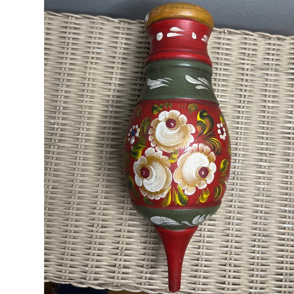 Vtg Hand Painted Wood Wall Pocket Floral Folk Art Rosemaling Red Green 10.5 in‎